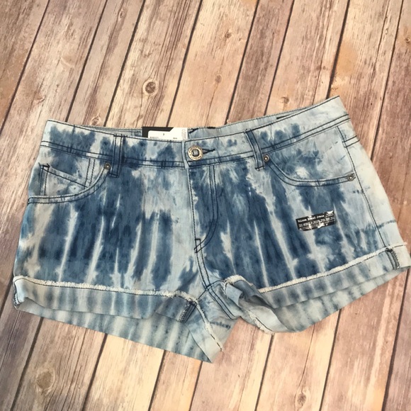 NWT Volcom jean shorts! - Picture 3 of 7